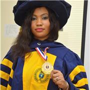 I'm a seasoned tutor who helps leaders develop essential skills like strategic planning, communication, and team management.